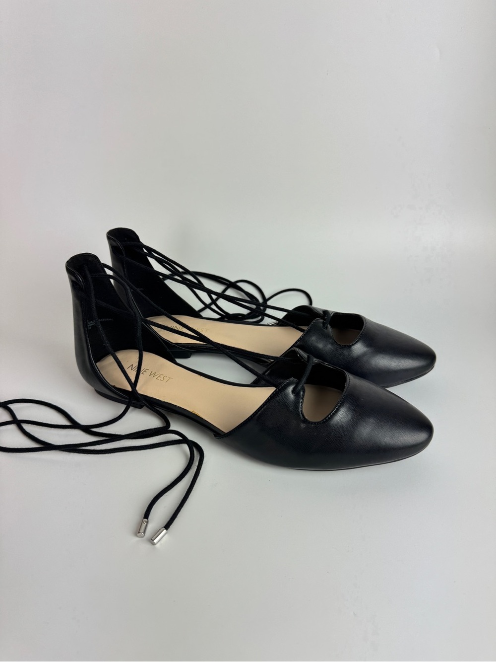 Nine West Women Black Pointed Lace-Up Flats